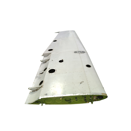 Cessna F150M Wing Assembly RH     PN 0426005-98
