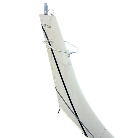 Cessna T210 Vertical Fin With VHF Com Antenna 1231057-1