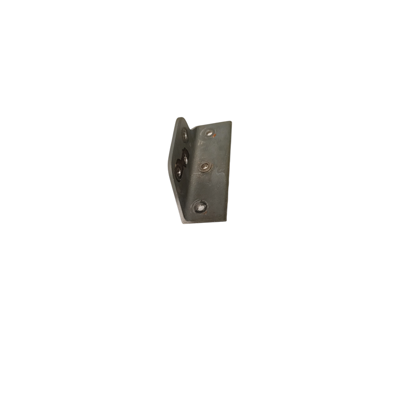 Cirrus Mid Flap Hinge Outboard Bracket       PN 11235-002