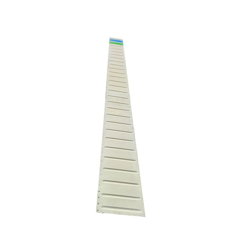 Piper PA 28 Aileron RH      PN 35640-901