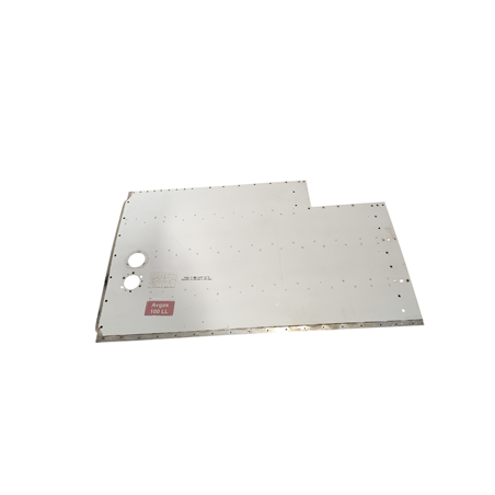 Cessna 172 Long Range Tank Well Cover Assembly LH         PN 0522617-15