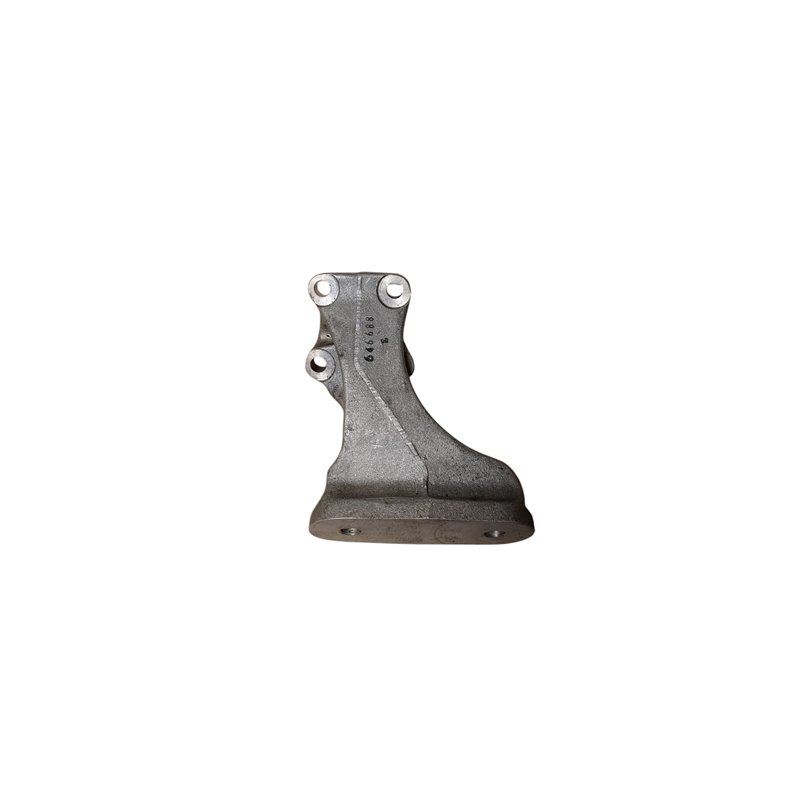 Cessna 210 Engine Mount Bracket   PN 646688