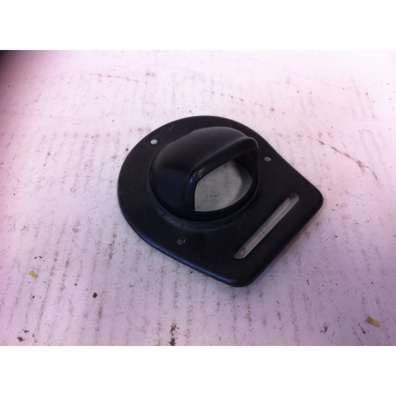 Piper Vent Deflector and Vent Flange 65735-02_1 65735-19