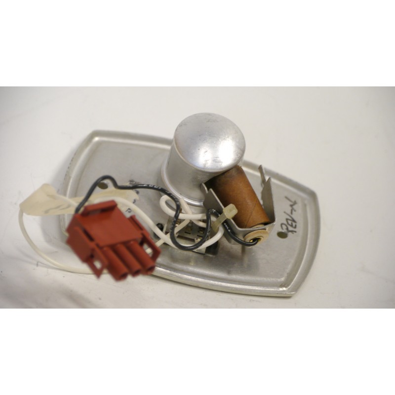 Whelen Internal Read Light A325-FL-28