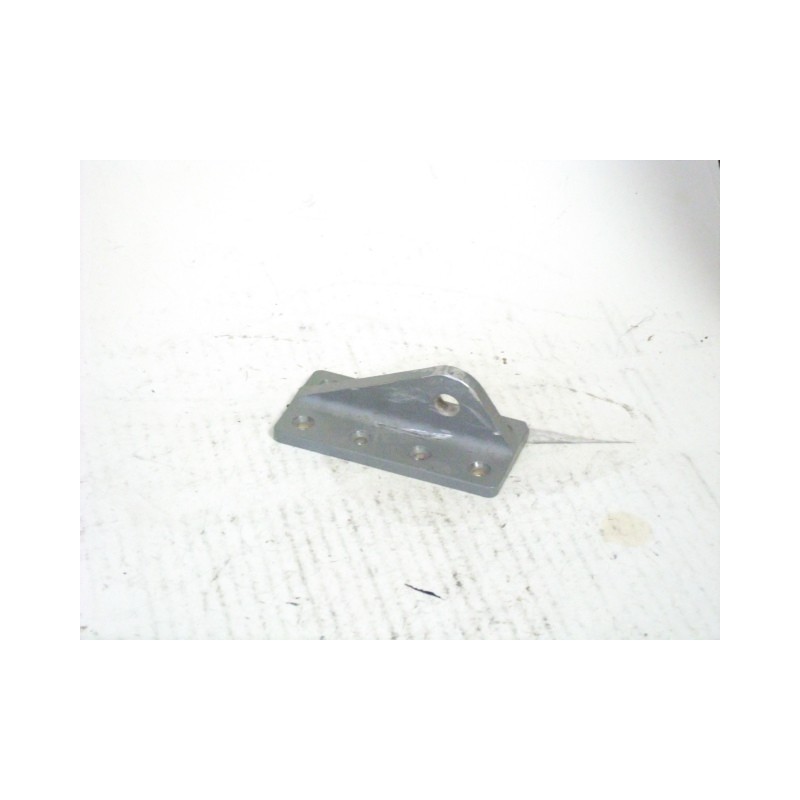Cirrus Bracket 13722-005 Rev D