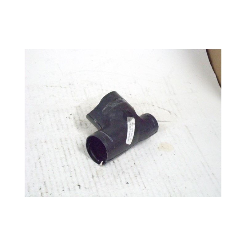 Cirrus Cabin Air Inlet Tee 15301-001