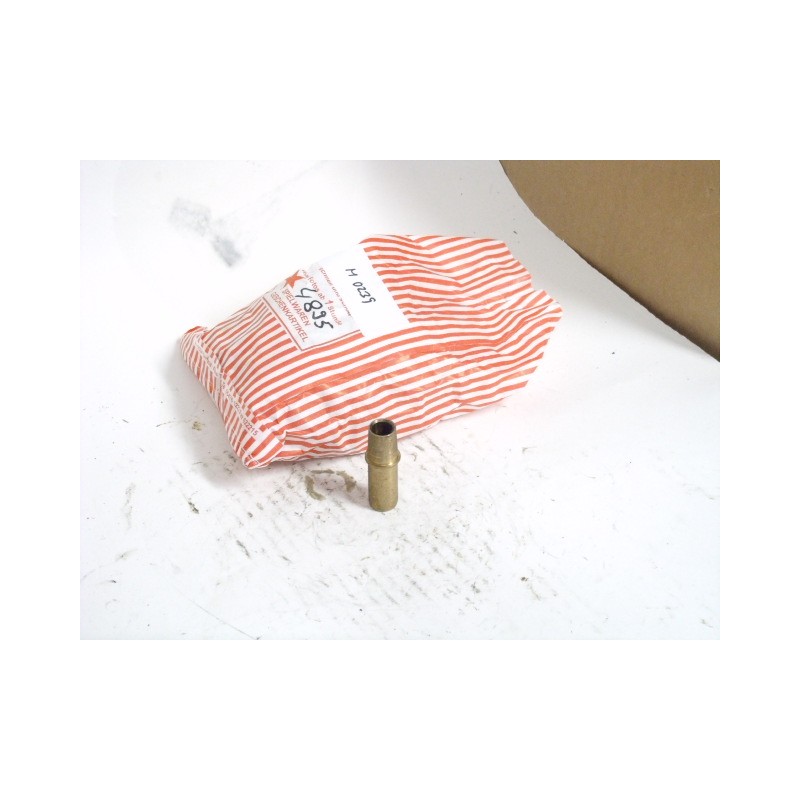 Continental C85 Guide Valve 24047