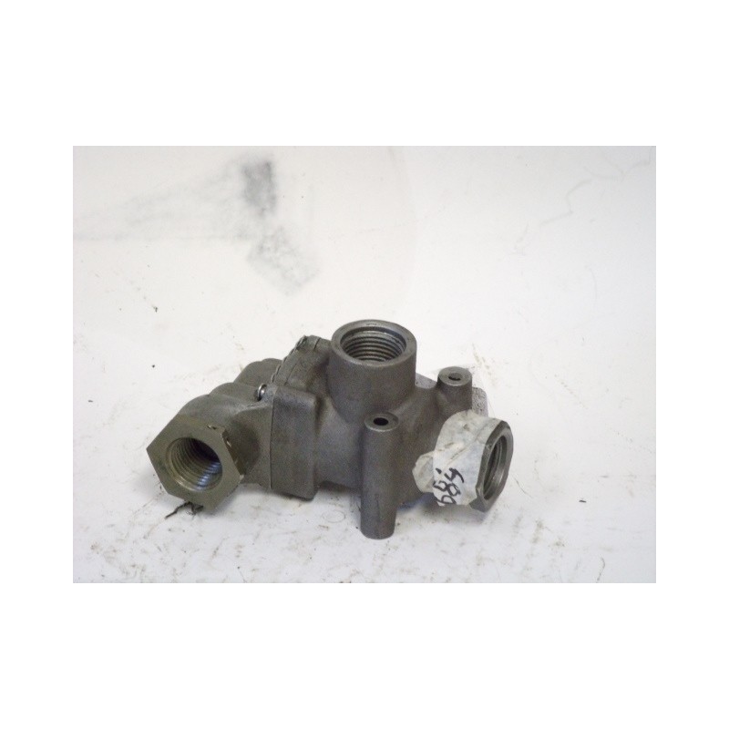 B.F. Goodrich Shuttle Valve 3D1549-02A