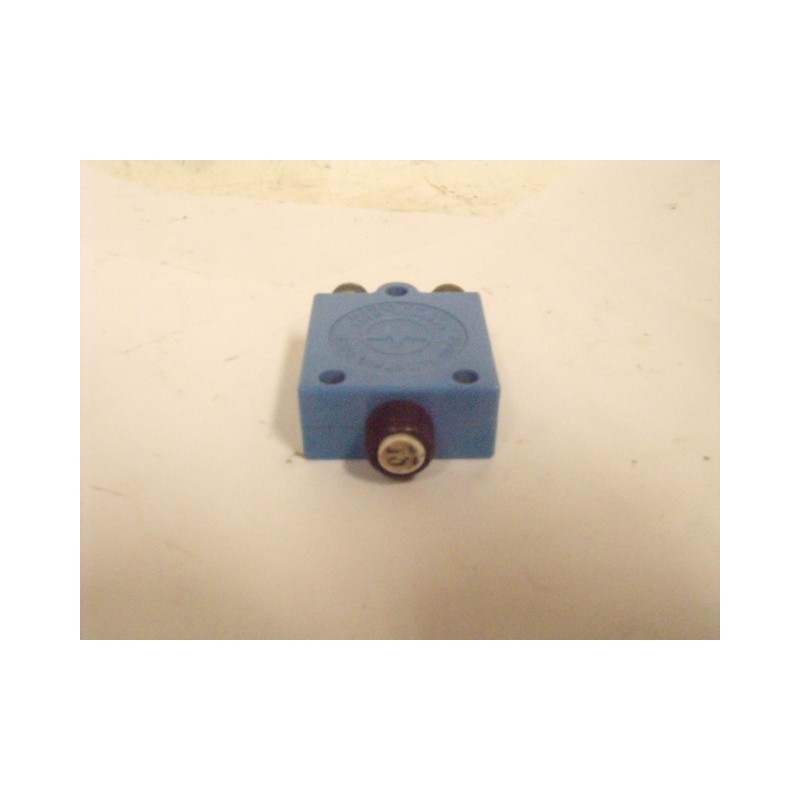 Wood Electric Circuit Breaker S-1360-15L 15amp