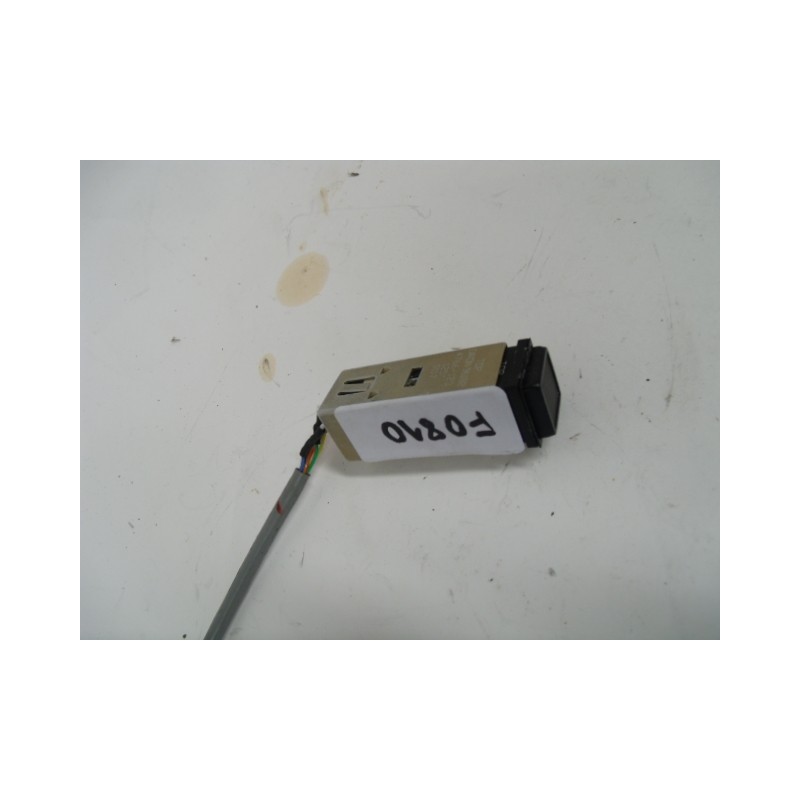 Top eaton 96182 button