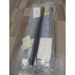 Wiper blade insert