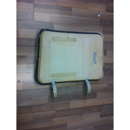 Baggage door 0717037-6