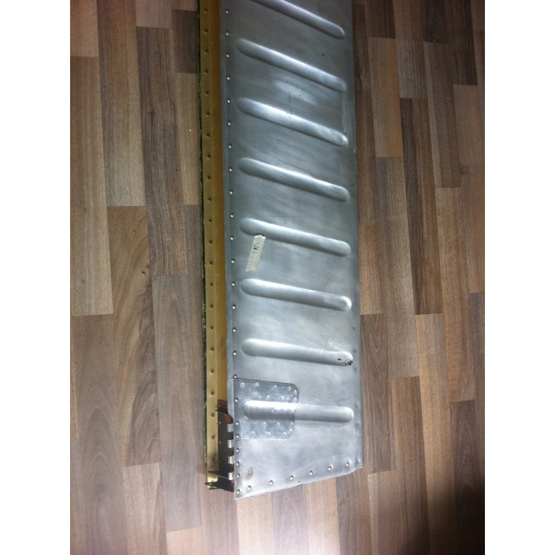 Aileron rh 42003-504
