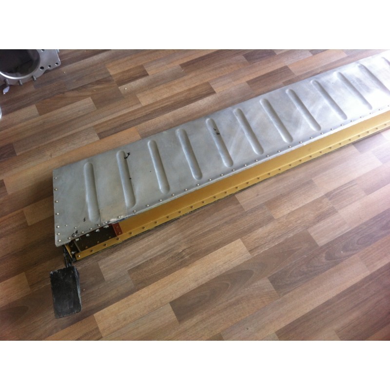 Aileron rh 42003-504