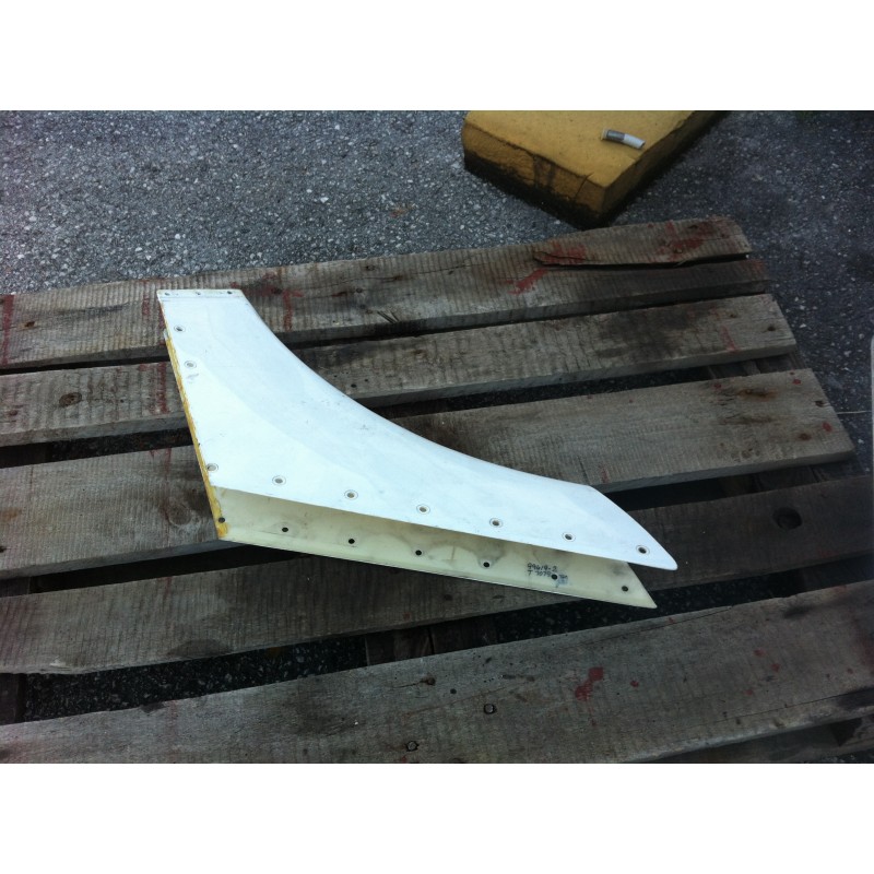 Dorsal fin fairing PA-28