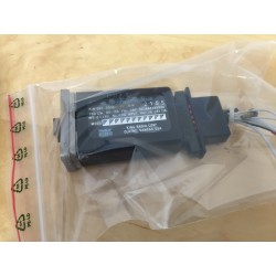 Yaw controller 065-0035-01