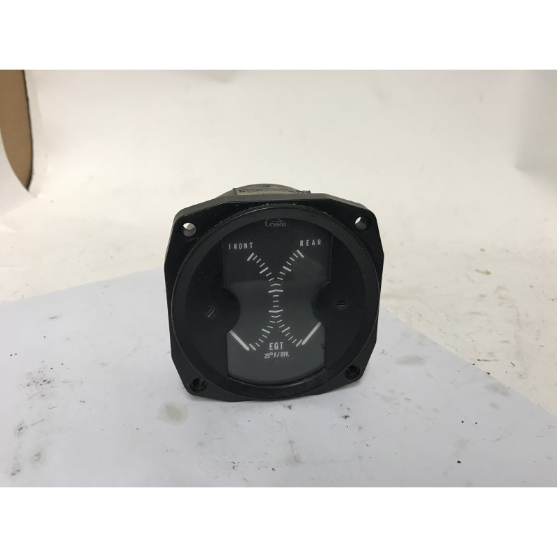 Dual EGT indicator Cessna 204-5A