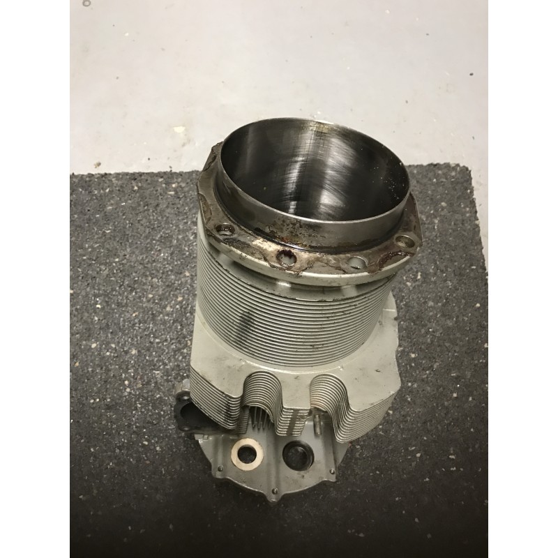 Cylinder assy  TM 649358