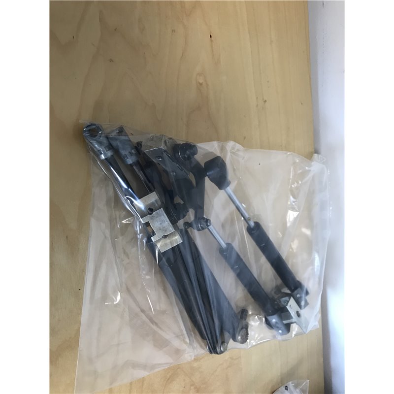 robinson r44,gas spring,d575