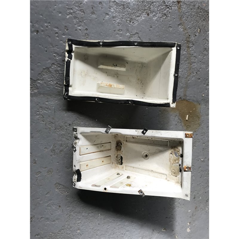 Battery box43425