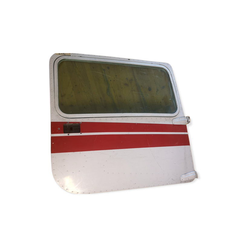 C-152 door RH 
