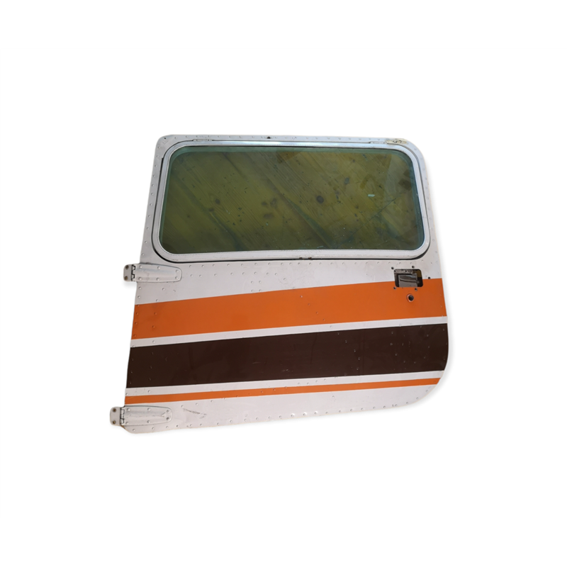 C-152 door LH