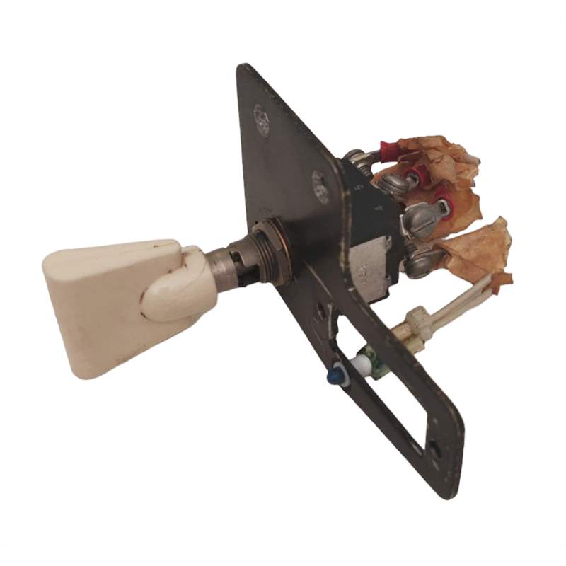 Beechcraft 58P Flap Position Toggle Switch 8858K82