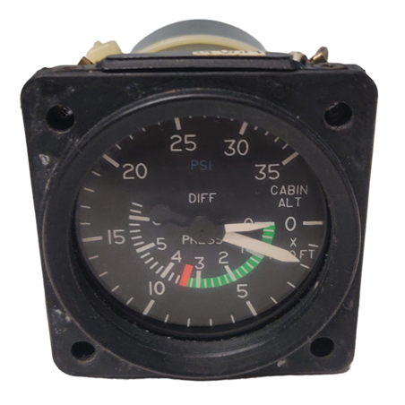 3001-J42 Cessna P210 United Instruments Indicator Differential Pressure