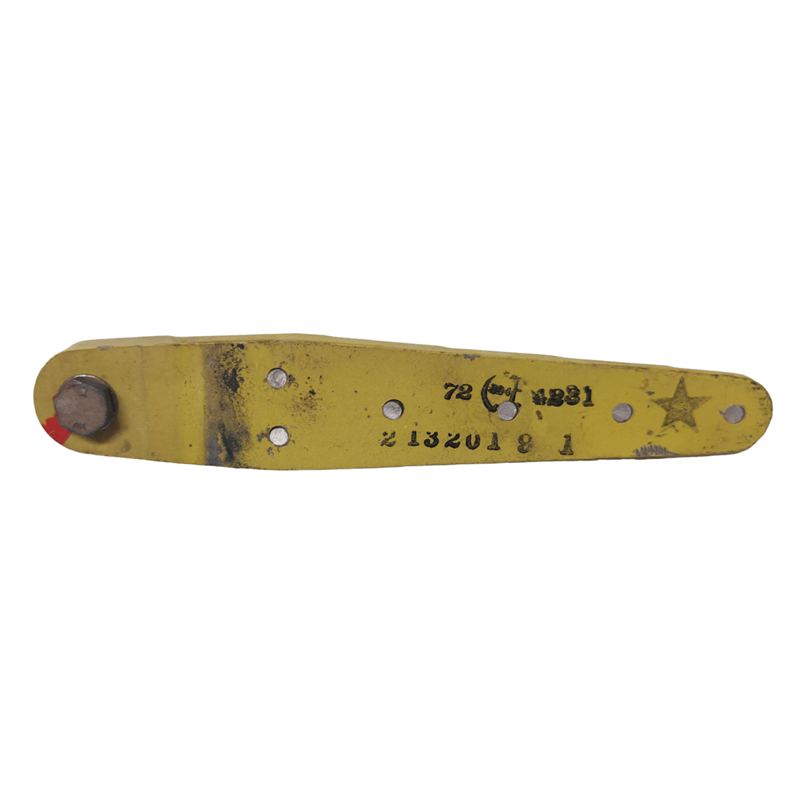 2132019-1 Cessna P210 Fitting