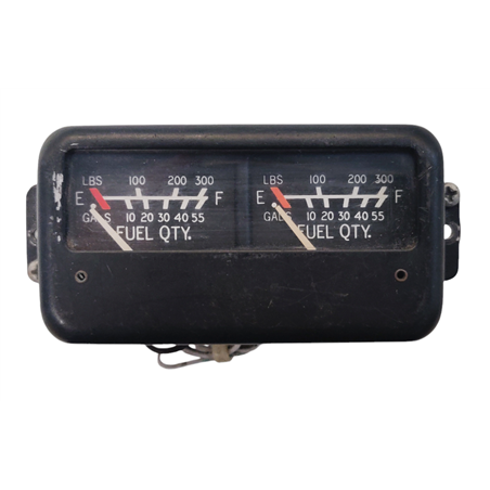 C669562-0111 Rochester 6247-00213 Dual Fuel Quantity Gauge Cluster