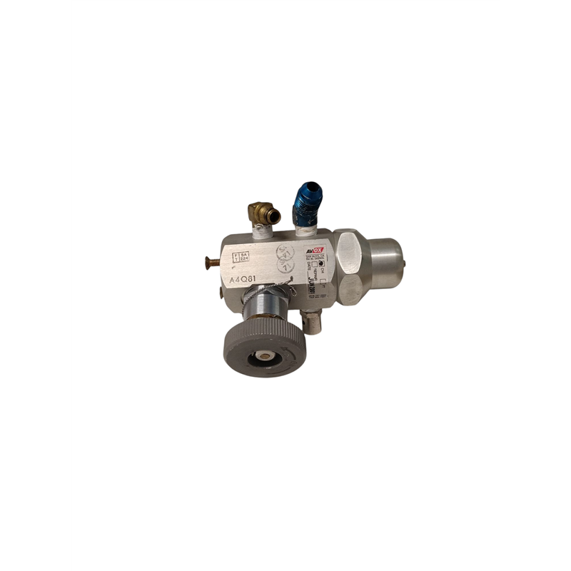 Oxygen regulator       PN 800308-01